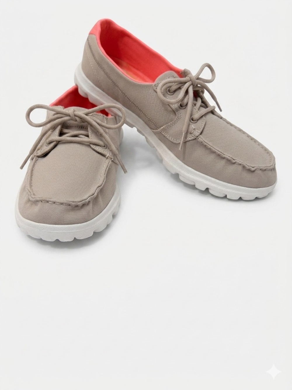 Skechers On-the-GO Flex Boat Shoes – Women’s Size 9
